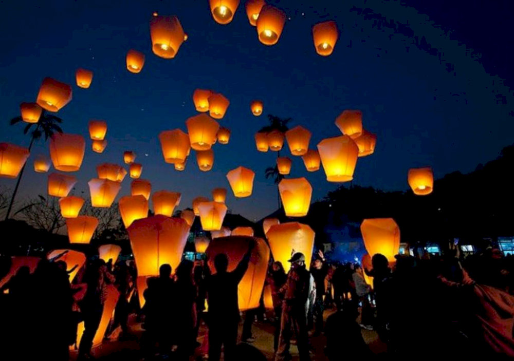 Thả đèn trời ở Shifen